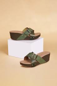 Sandal