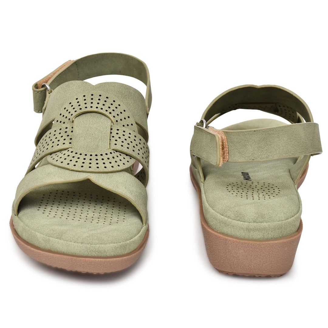 Moshun Women’s Criss Cross Matte Finish Flat Sandals (Olive)