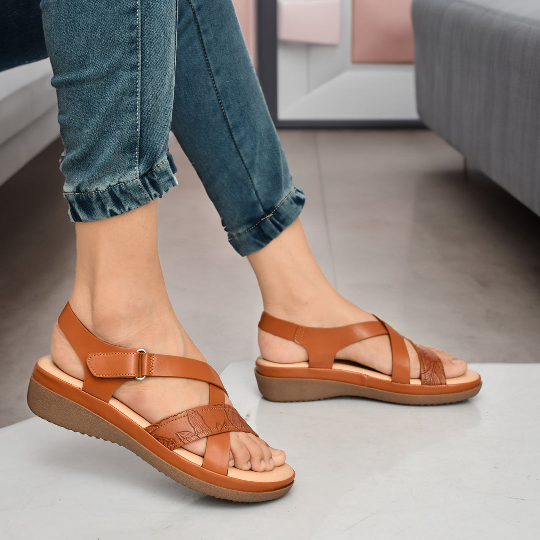 Moshun Women’s Comfortable Orthopedic Flat Sandals, (Tan)